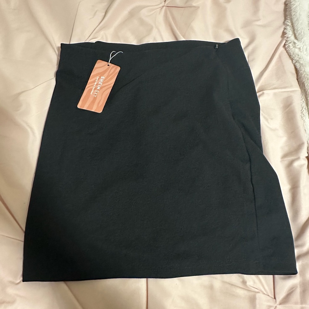 Black Skirt